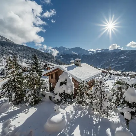 Capel - By Emerald アパート