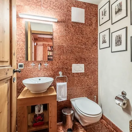 Capel - By Emerald アパート