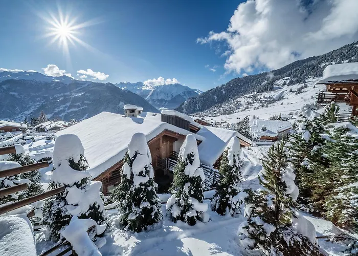 Capel - By Emerald Apartman *