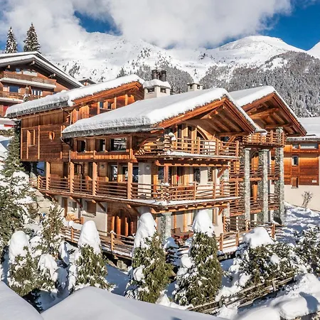 Capel - By Emerald Daire Verbier